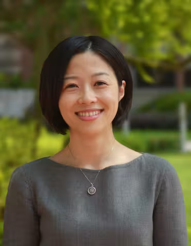 Shuang Lu