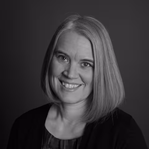 Kristine Luecker